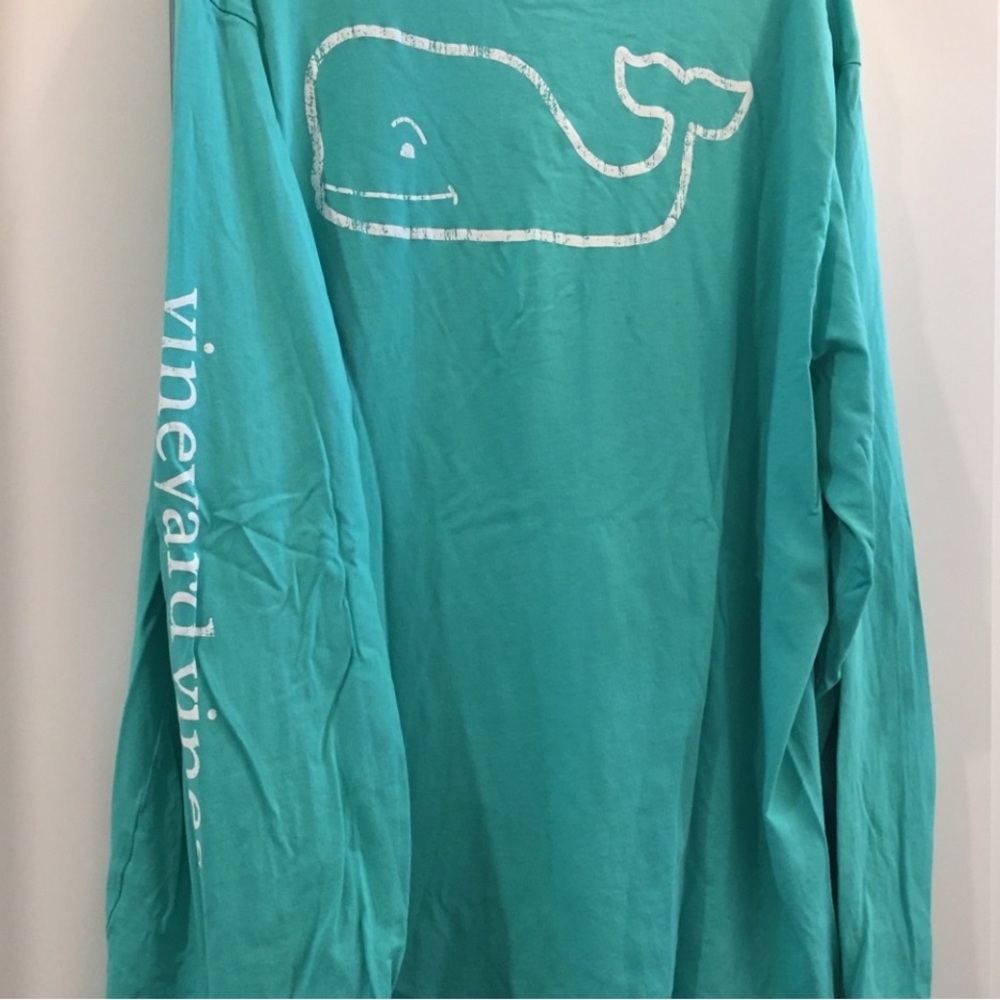 Vineyard Vines Aqua Whale Graphic Tee